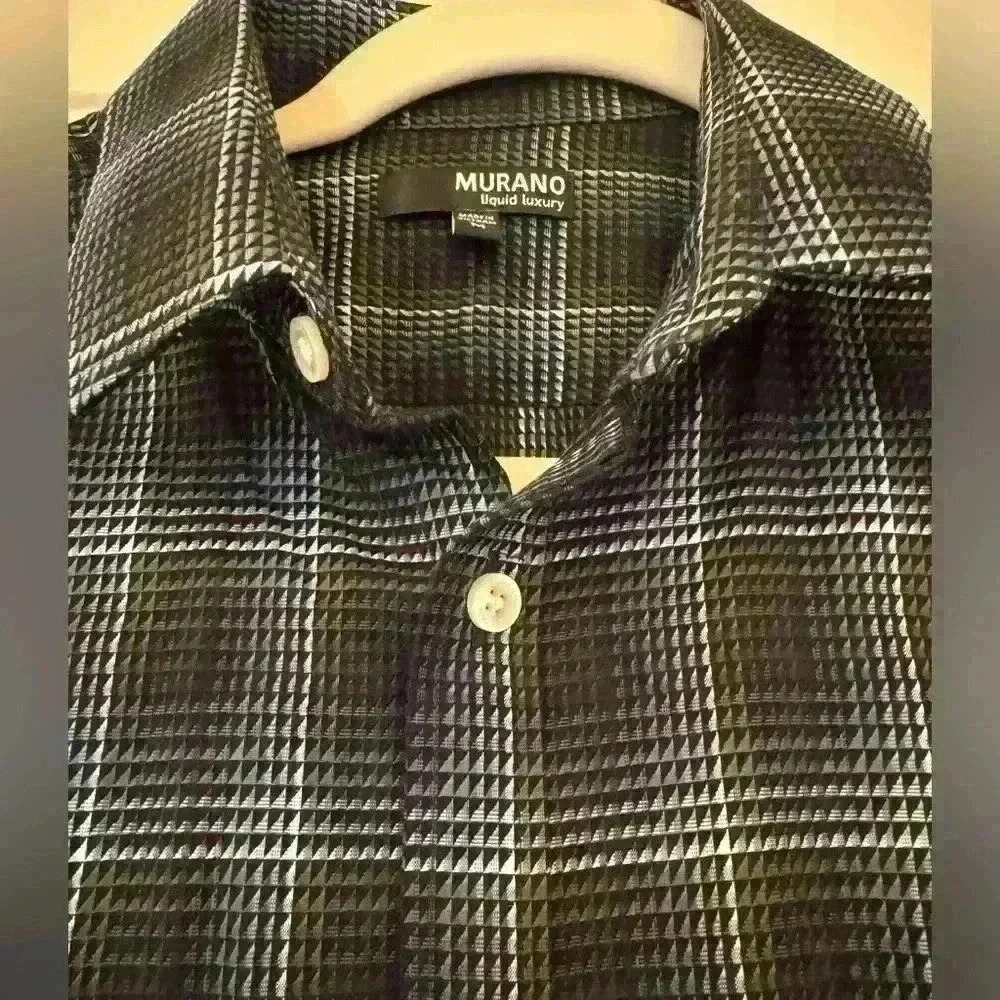 NWOT Murano Liquid Luxury button down. Men’s Size Medium. texture detail! - Picture 4 of 6